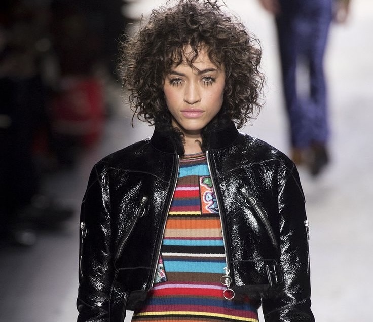 Exploration des Tendances Actuelles de la Mode : À la Recherche de l’Expression Personnelle